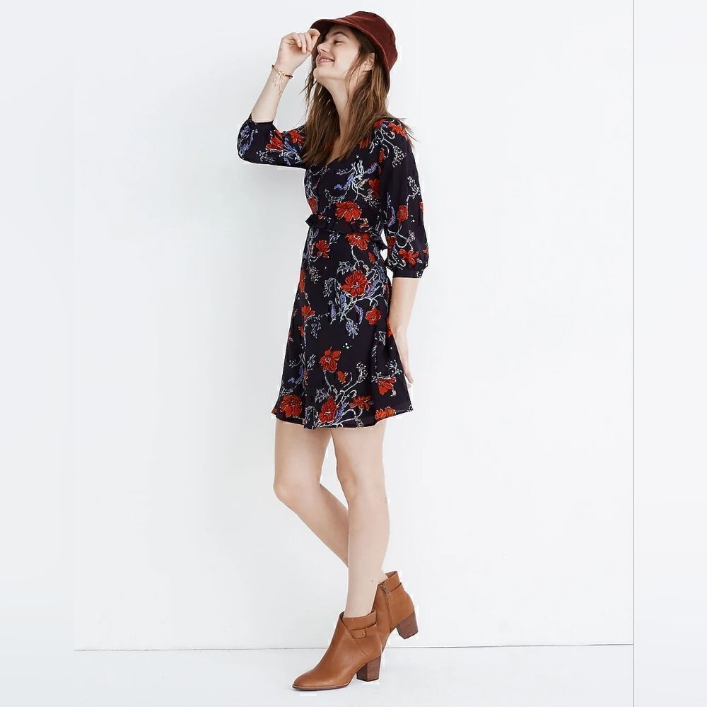 Madewell Silk Ruffle-Waist Dress in Windblown Poppies Style AB390